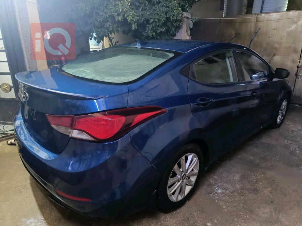 هیوندای ئەلەنترا
